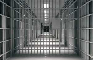 بررسی مجازات جایگزین حبس
